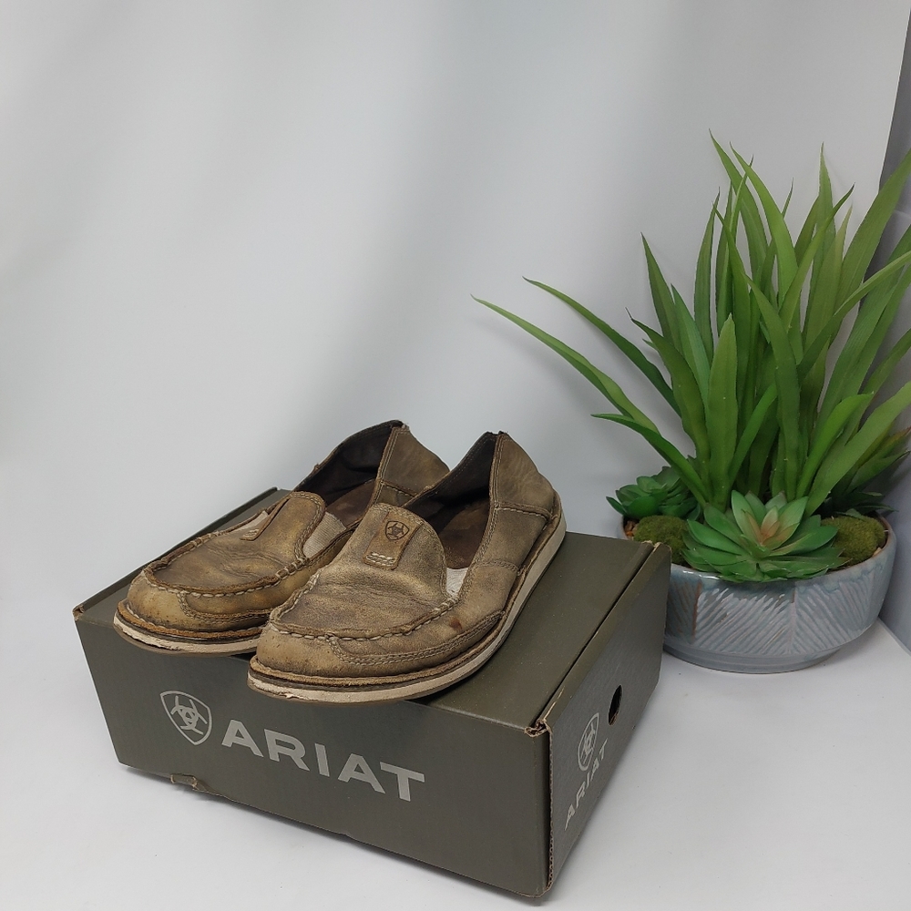 Ariat 10023008 Cruiser Moccasins Womens  Flats   - Brown Bomber Size 9 FLAWS